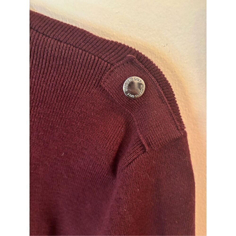 Member’s Only Sweater - Picture 4 of 4
